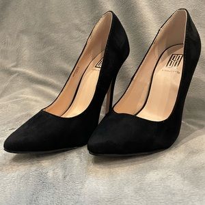 Signature - Beatrice Heels